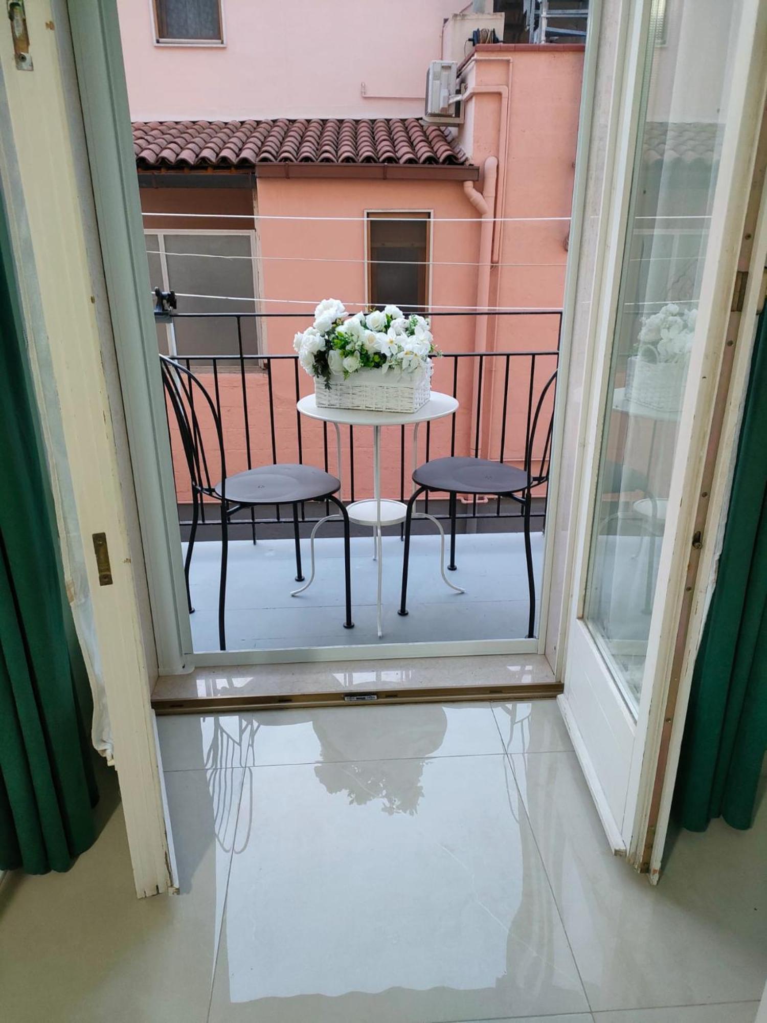 La Casa Di Mimma Hotel Matera Bagian luar foto